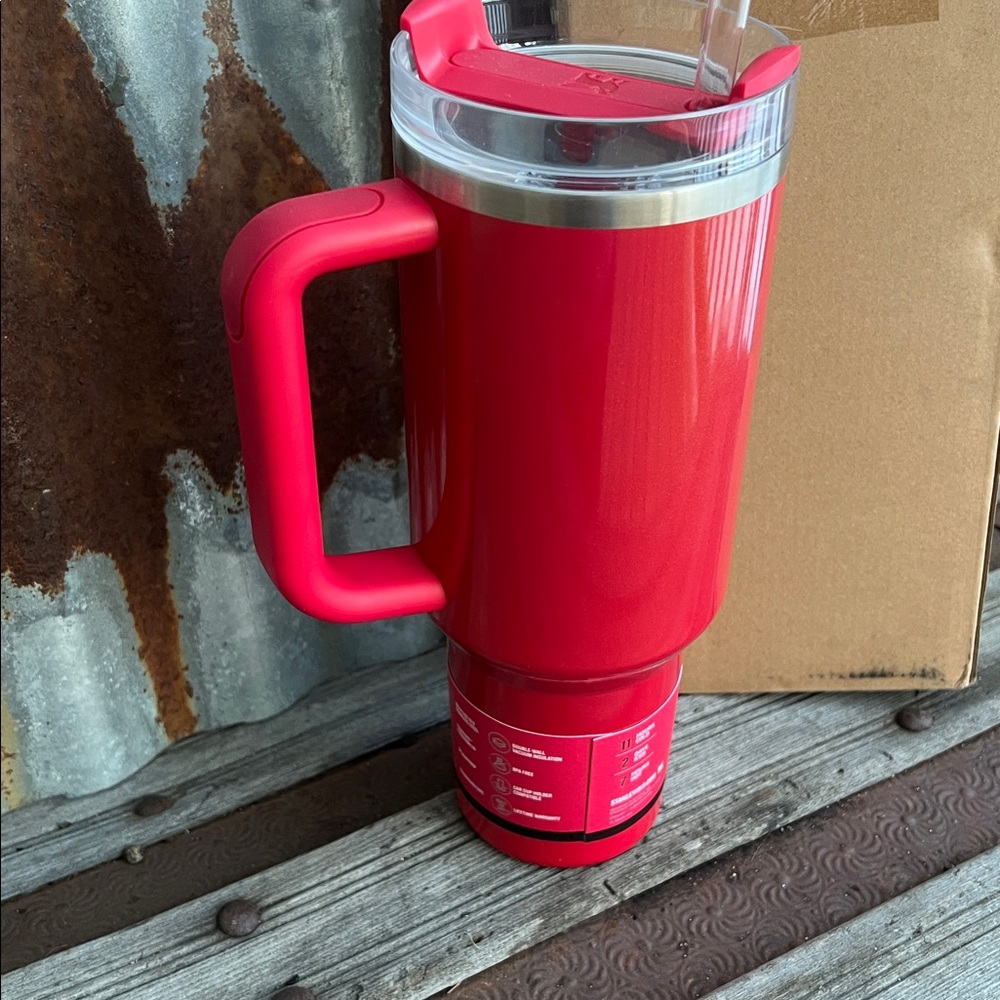 Stanley 40oz Red Delicious Tumbler Stanley and Elf Cosmetics Exclusively - NWT - Picture 7 of 16